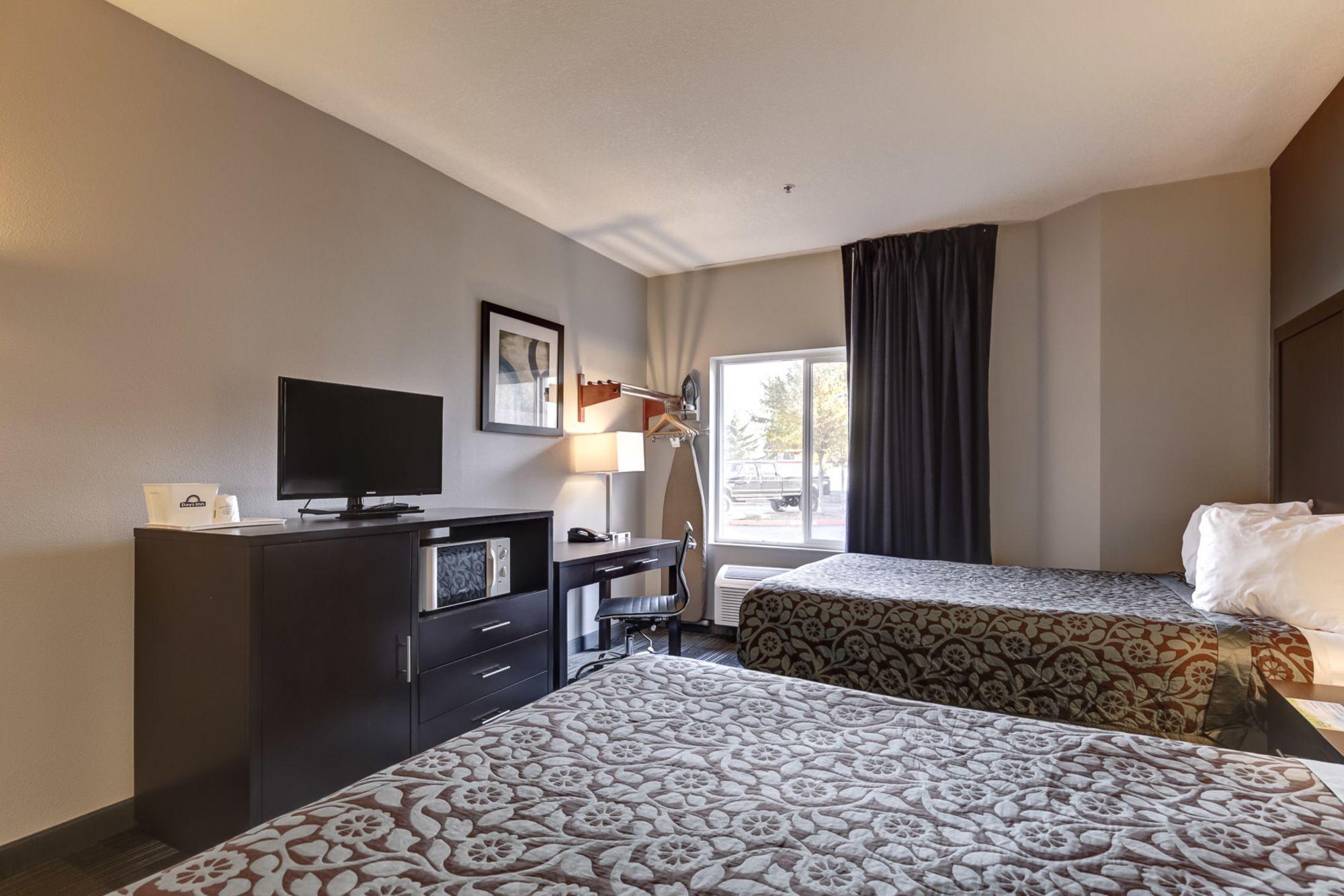 Days Inn By Wyndham Portland East Eksteriør bilde